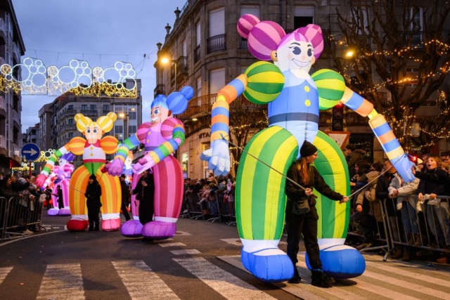 Pasacalle Magic Sisters espectáculos de calle